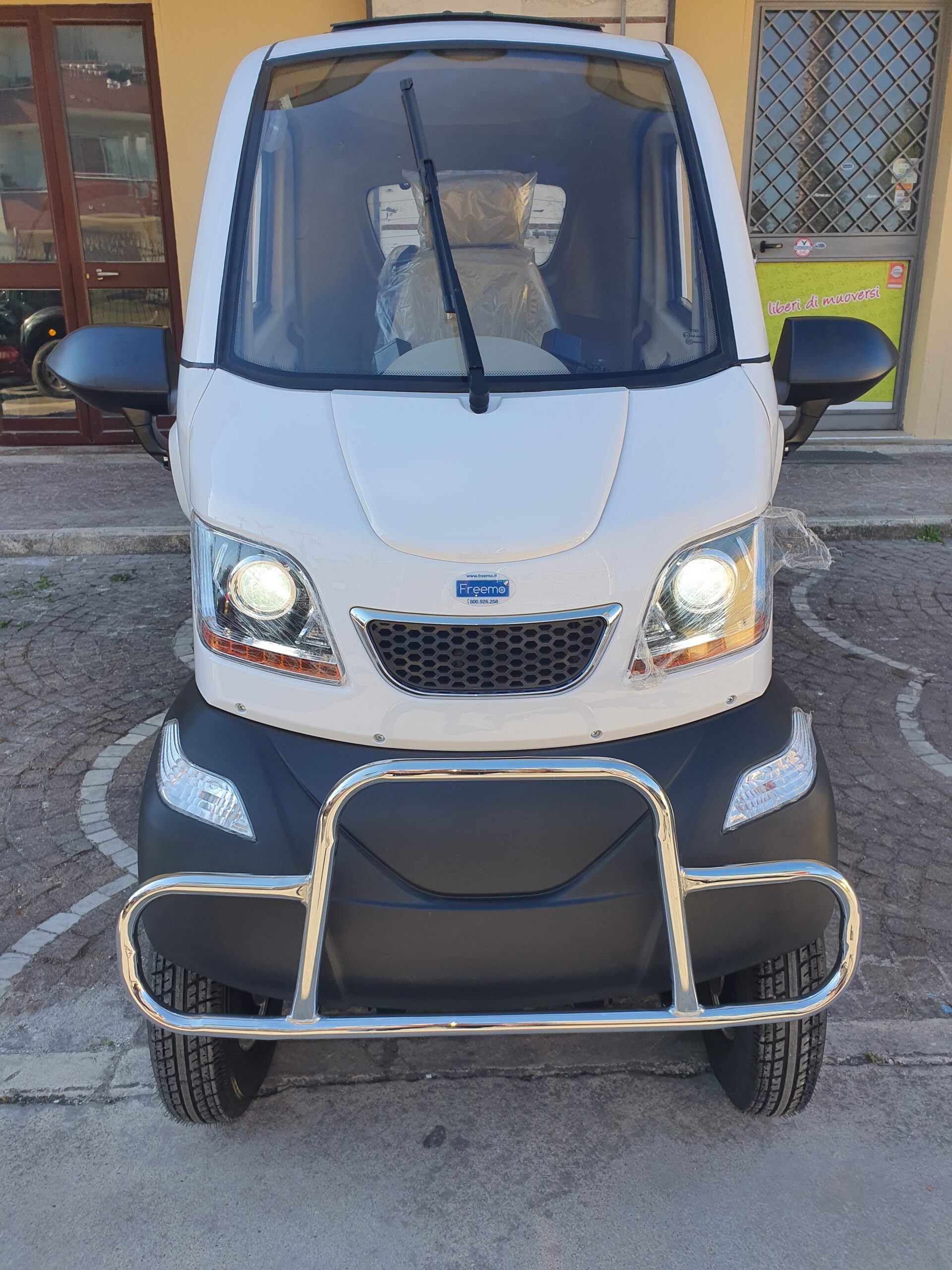 Scooter Cabinato Nuvola - immagine 59