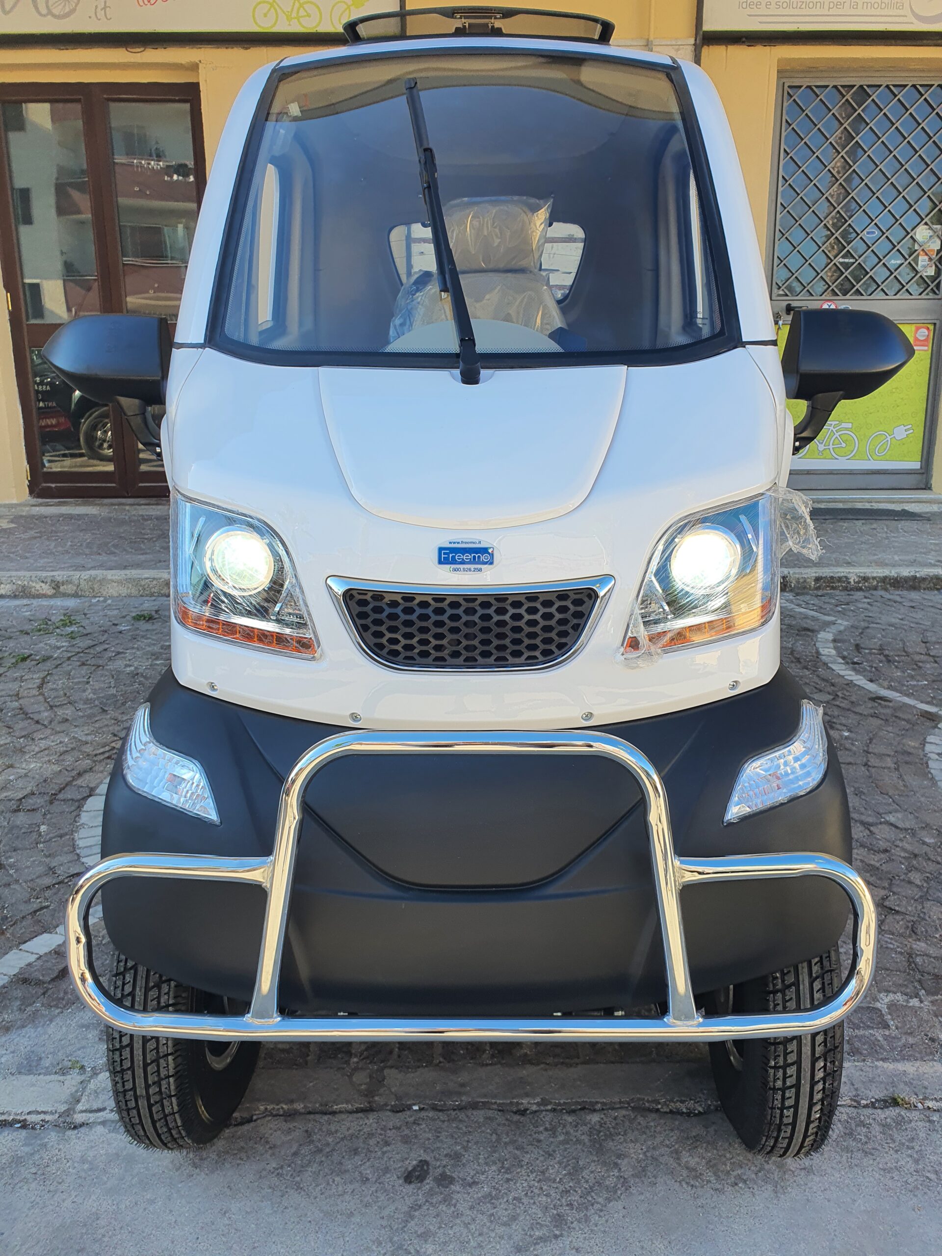 Scooter Cabinato Nuvola - immagine 48