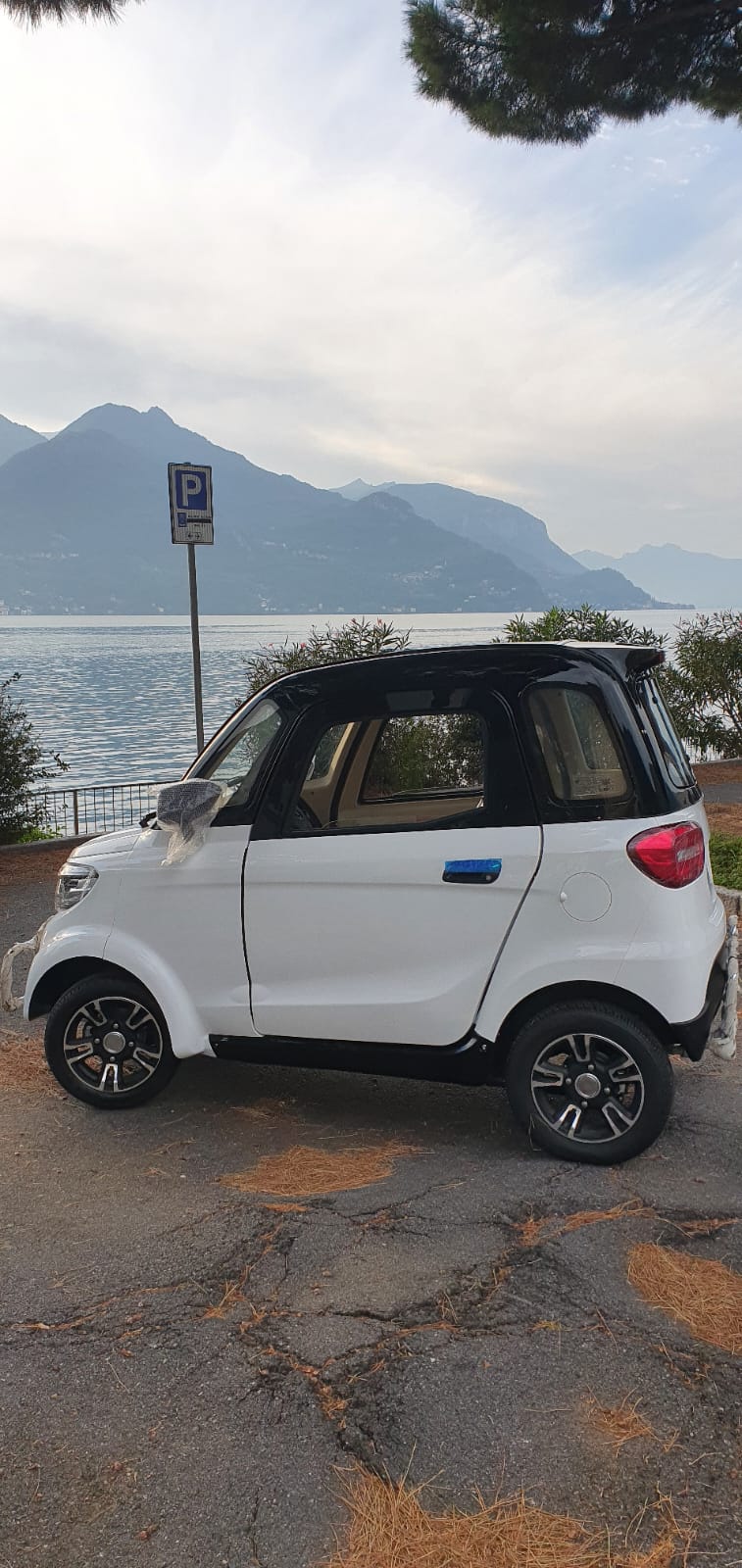 Scooter Scirocco cabinato mini car senza patente - immagine 54