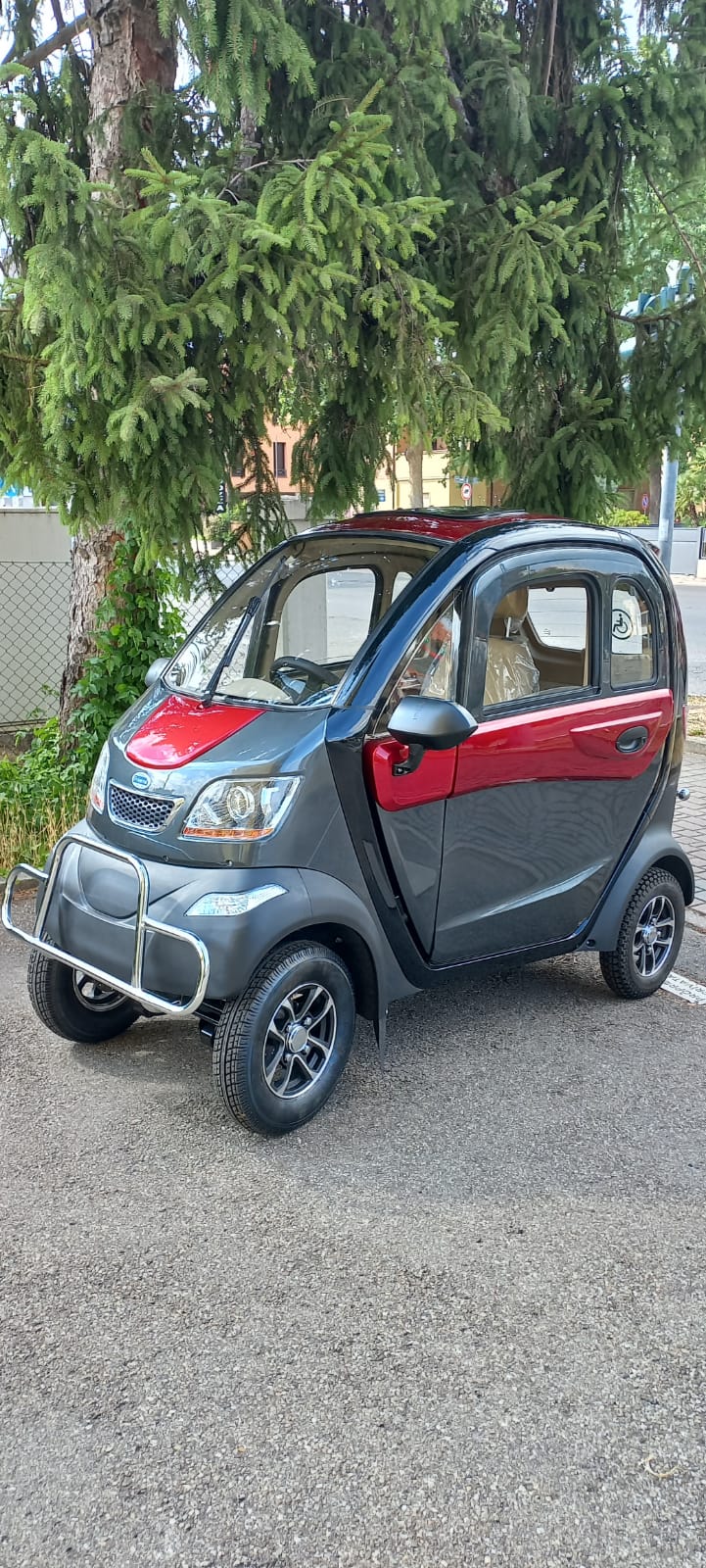 Scooter Cabinato Nuvola - immagine 35
