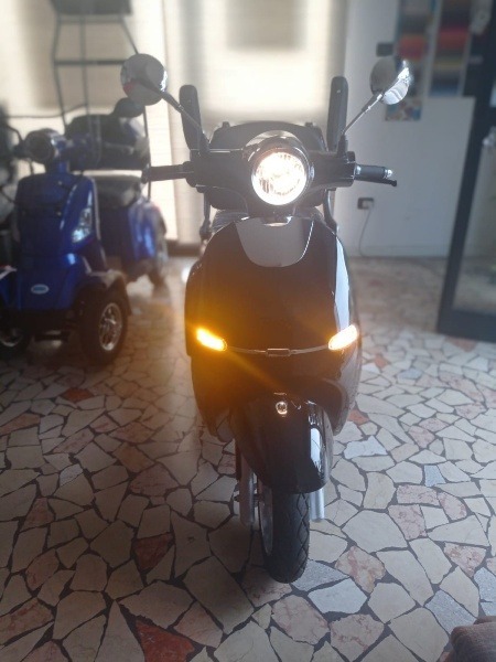 Scooter Cristal - immagine 50