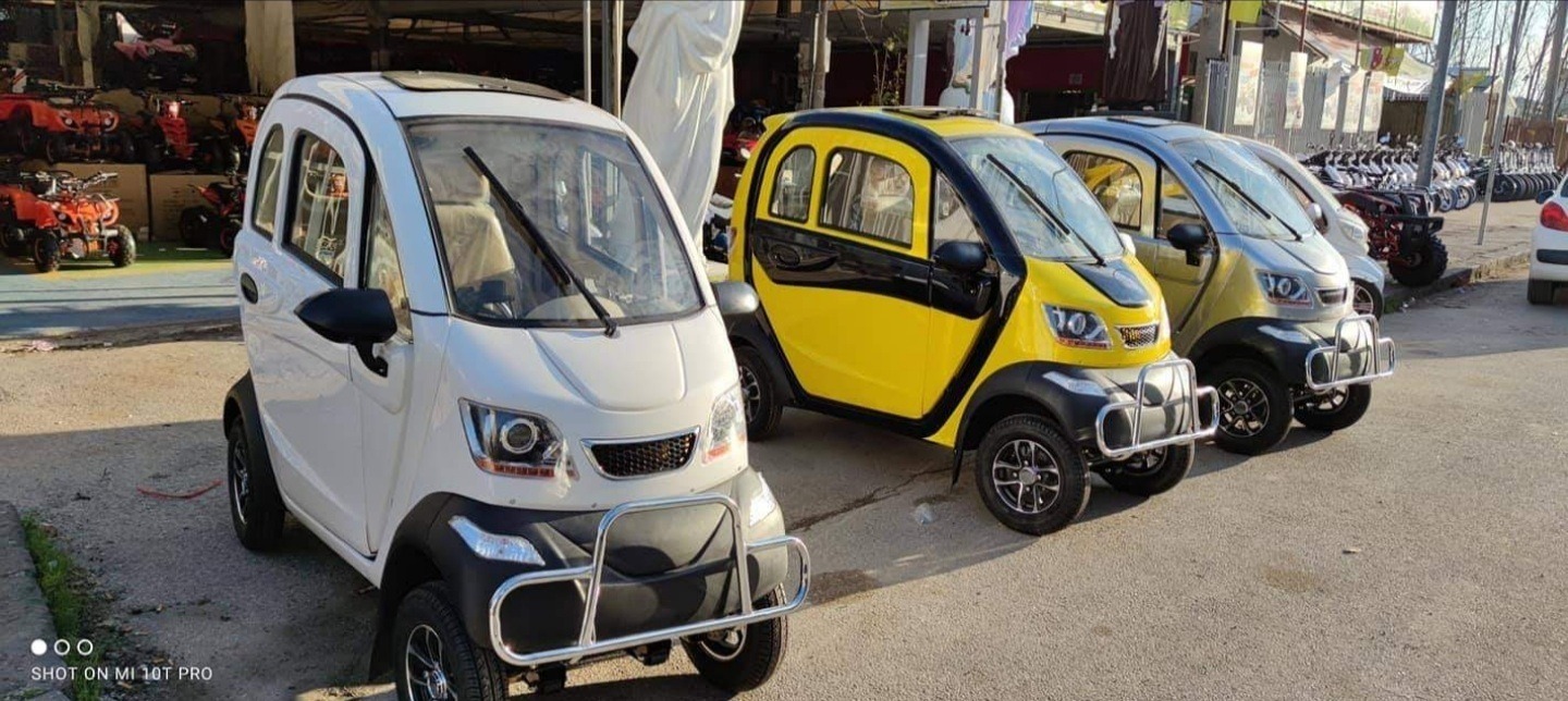 Scooter Cabinato Nuvola - immagine 10