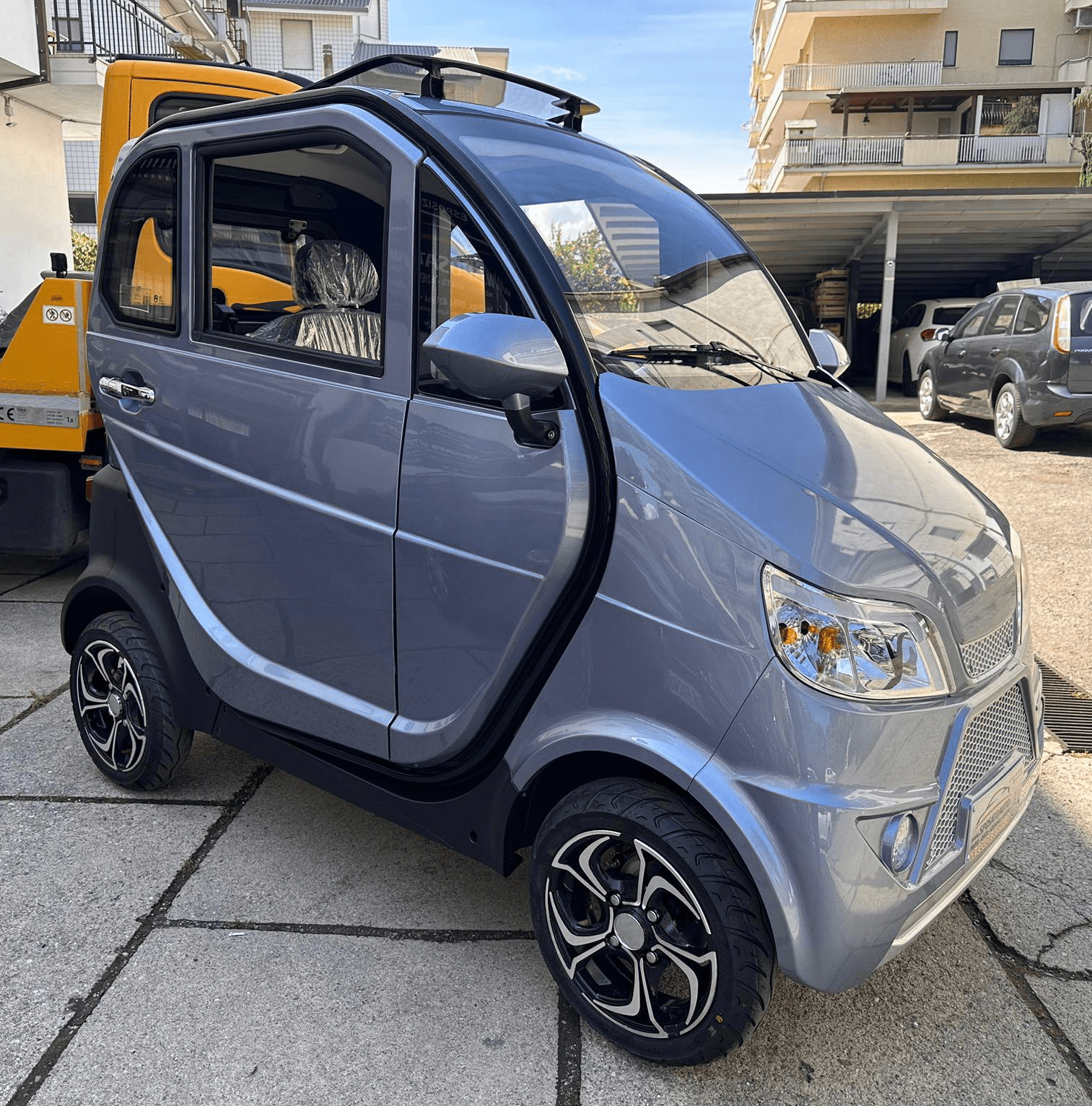 Scooter Tornado Mini Car - immagine 4